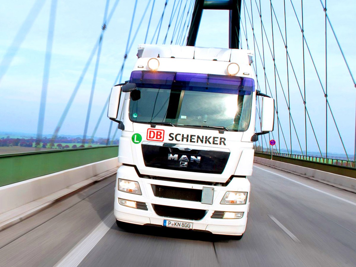 Как Schenker управлява специално създадените за тях мобилни&nbsp;устройства?