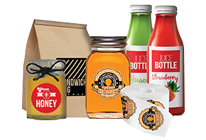 Цветни етикети с бял тонер при храни и напитки