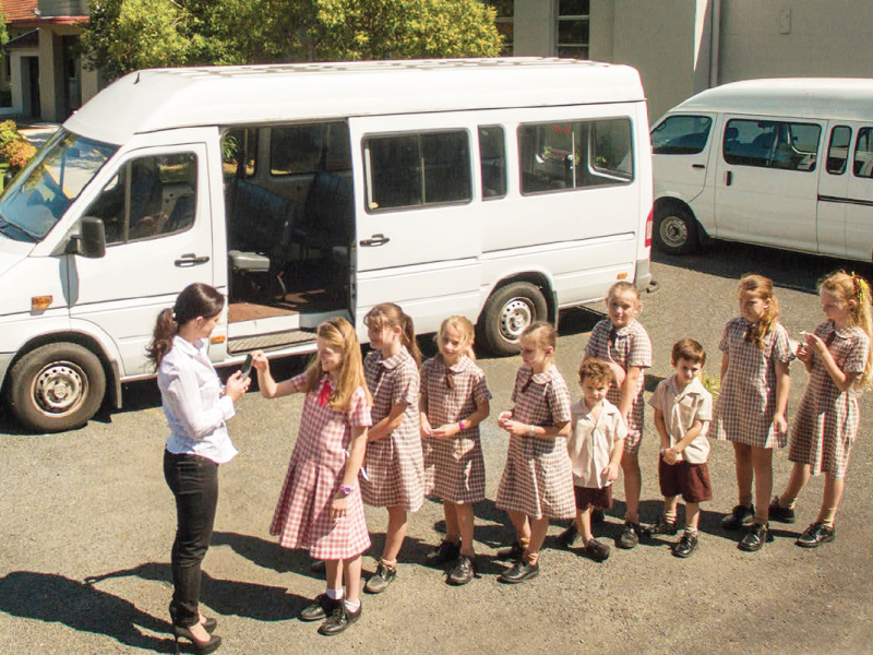 Как RollCall и SOTI осигуряват безопасен транспорт на&nbsp;ученици?