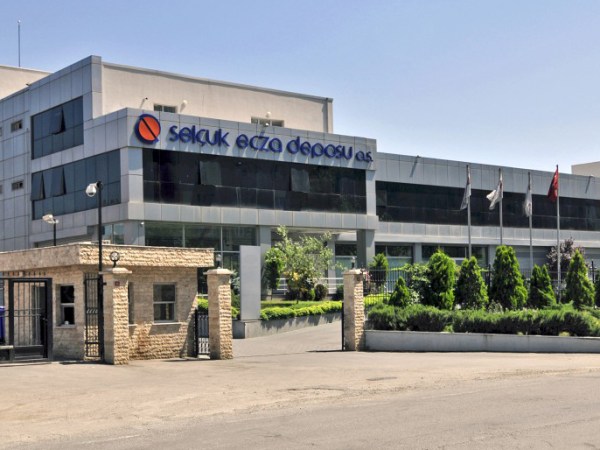 Как Selçuk Ecza Deposu подобри ефективността на доставките&nbsp;си?