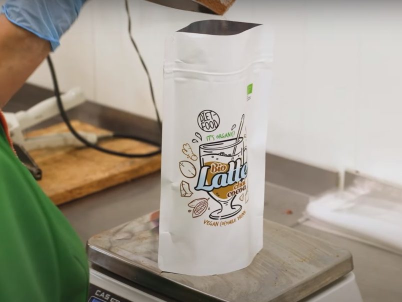 Печат върху дойпак опаковка с принтера OKI Pro9542 CMYK+White